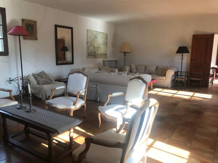 Mas De Charme En Pleine Camargue Villa Saint-Gilles  Exterior photo